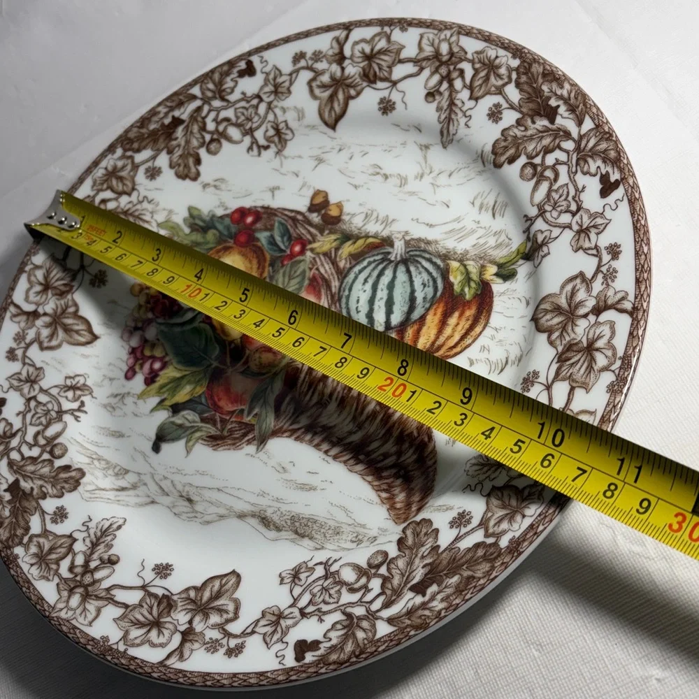 Williams Sonoma Harvest Cornucopia Plate with Brown Floral Design 10.5”